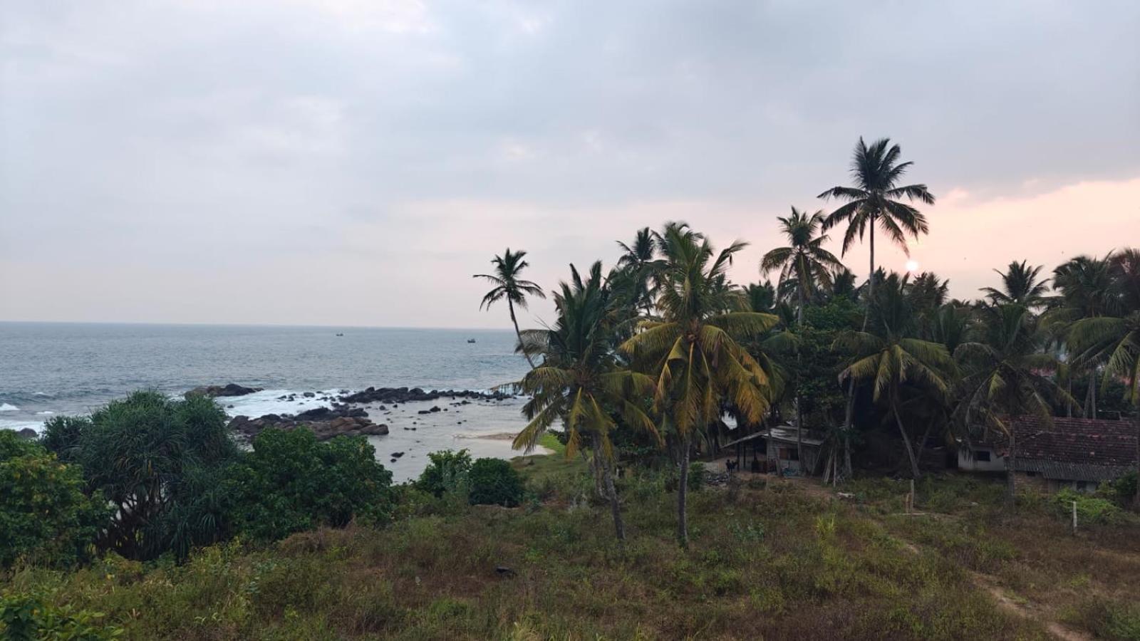Silverlane Beach House Matara Esterno foto